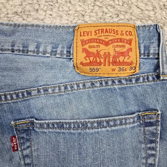 Levis 559 Jeans Men 36x30 (Fits 35x29) Blue Relaxed Straight Fit Light Wash - Picture 8 of 13